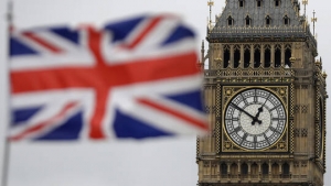لندن: الحكومة البريطانية تعرض على طالبي لجوء من اليمن وافغانستان "العودة الآمنة" إلى الوطن