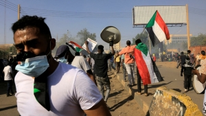 الخرطوم: عودة العنف الى الشارع السوداني بعد ايام على اطلاق مبادرة اممية للحوار