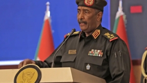 السودان: البرهان يقول انه لن نسلم السلطة إلا لحكومة منتخبة أو بتوافق وطني