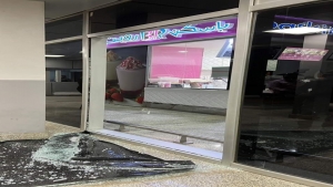 الرياض: إصابة 16 شخصا بهجوم مسير على مطار سعودي