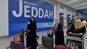 الرياض: الحكومة السعودية ترفع معظم القيود المفروضة لمكافحة كوفيد