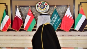 الرياض: مشاورات يمنية لاعادة صياغة التحالف الحكومي