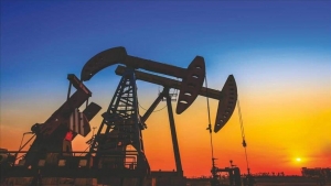 اقتصاد: النفط يقفز 4 بالمائة بفعل الحديث عن عقوبات جديدة على روسيا