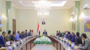 اليمن: الحكومة المعترف بها تحذر من انهيار الهدنة وتدعو الى حزم دولي ضد الحوثيين