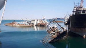 اليمن: مسؤول حكومي يحذر من كارثة بيئية وشيكة قبالة ميناء عدن