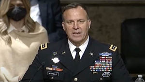 رويترز: في جولة بالشرق الأوسط..جنرال أمريكي ينصت للمخاوف بشأن التزام واشنطن تجاه المنطقة