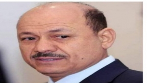 اليمن: الرئيس الانتقالي يتطلع لان يدفع فتح مطار صنعاء لفك حصار تعز وتخصيص عوائد مواني الحديدة للمرتبات