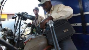 اقتصاد: الاستثمار النفطي في اليمن..مخاوف من انسحابات تعمّق أزمة القطاع
