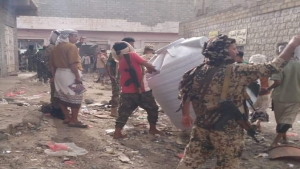 اليمن: إغلاق سوق غير قانوني لبيع السلاح في أبين ومصادرة محتوياته
