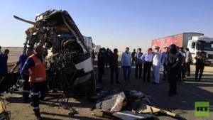 القاهرة: 22 قتيلًا و33 جريحًا إثر اصطدام حافلة ركاب بشاحنة في جنوب مصر