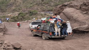اليمن: الحكومة ترحب باعلان تمديد الهدنة وتجدد التمسك بفك الحصار عن تعز ودفع المرتبات من عوائد موانئ الحديدة