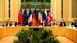 فيينا: الأوروبيون يدعون إيران إلى "عدم التقدّم بطلبات غير واقعية" في الملف النووي