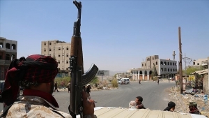 اليمن: حزب "الإصلاح" يقول ان الانحراف عن معركة الحوثي يفكك المجلس الرئاسي