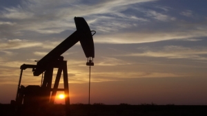 اقتصاد: استقرار في أسعار النفط رغم اتجاهها لتسجيل تراجع أسبوعي