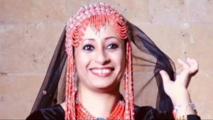 القاهرة: طبيبة مصرية تنشىء فرقة موسيقيّة بنكهة يمنيّة