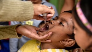 برلين: تعهد دولي بـ2.6 مليار دولار للقضاء على شلل الأطفال حول العالم