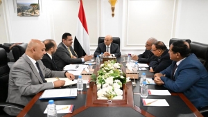 اليمن: اجتماع حكومي مصغر لمناقشة ملفات اصلاح قطاعي النقل والاتصالات