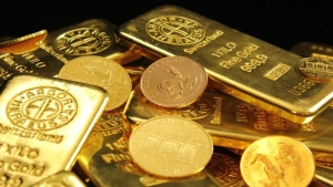 اقتصاد: الذهب يستعيد بريقه مع تراجع الدولار