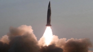 بيونغيانغ: إطلاق صاروخي باليستي جديد باتجاه البحر الشرقي