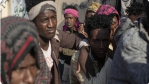 اليمن: بدء تسيير رحلات العودة لـ1500 مهاجر إثيوبي من مأرب آواخر الشهر الجاري