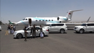 اليمن: وسائل إعلام حوثية تتحدث عن زيارة مرتقبة لوفد عماني - سعودي لبحث موضوع المرتبات