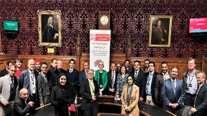 لندن: مجموعة أصدقاء اليمن تدعو إلى مؤتمر وطني من أجل السلام
