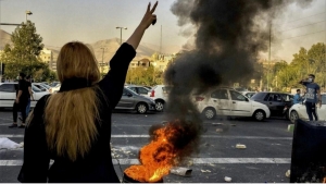 احتجاجات ايران: ابنة شقيقة خامنئي تدعو الدول إلى قطع علاقاتها بطهران بسبب حملة القمع العنيفة