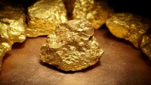 اقتصاد: الذهب يتراجع مع انتعاش الدولار بفعل بيانات أميركية قوية ‏