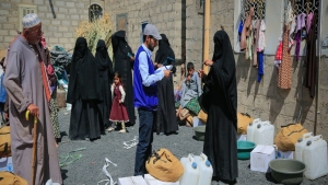 اليمن : الهجرة الدولية تقييم قدرتها على الاستمرار في العمليات الإنسانية، غداة هجوم مسلح على قافلة تابعة لها شرقي مأرب