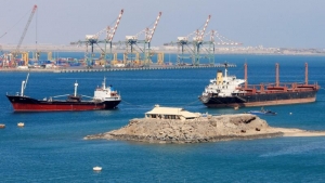 اليمن: زيادة واردات الوقود إلى موانئ الحديدة بنسبة 382% في نوفمبر الماضي