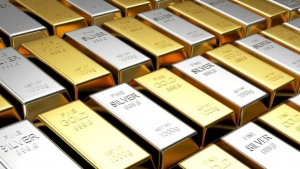 اقتصاد: تراجع الذهب مع التركيز على بيانات التضخم بأمريكا واجتماع الفدرالي