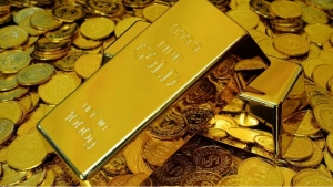 اقتصاد: الذهب يغلق منخفضاً لليوم الثاني على التوالي.. بتراجع قدره 31 دولاراً