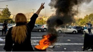 طهران: هيومن رايتس ووتش تقول إن السلطات استخدمت القوة المفرطة ضد المحتجين في كردستان