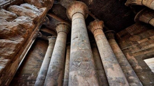 القاهرة: اكتشاف معبد أثري يعود إلى ألفي عام
