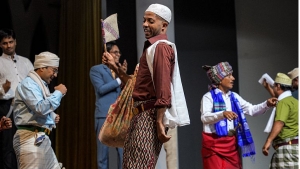 تقرير: "هاملت" الشكسبيرية في عدن تحيي الآمال بعودة المسرح إلى اليمن