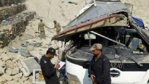 إسلام اباد: مصرع 40 شخصا على الأقل بانفجار حافلة ركاب جنوب غرب باكستان