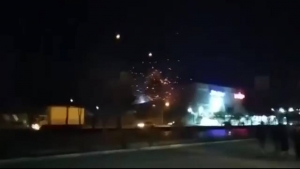 طهران: وزارة الدفاع الإيرانية تقول إنها صدت هجوما بطائرات مسيرة على مجمع عسكري في أصفهان