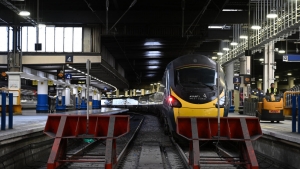 لندن: توقف القطارات في بريطانيا عن العمل خلال يوم إضراب جديد