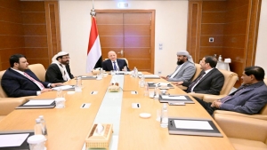 الرياض: المجلس الرئاسي يتعهد بالمضي في دعم الإصلاحات ويجدد التزامه بنهج السلام