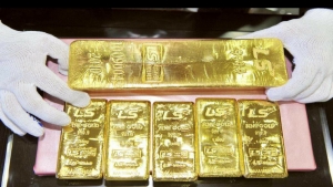 اقتصاد: تراجع طفيف لأسعار الذهب عند التسوية في ترقب صدور بيانات اقتصادية