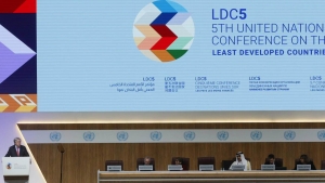 مؤتمر الدوحة: أقمار صناعية لانتشال بلدان العالم الأفقر من الصحراء الرقمية