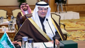اقتصاد: في وقت متزامن وبقيادة السعودية.. 6 دول عربية تعلن خفضا طوعيا في إنتاجها النفطي حتى نهاية 2023