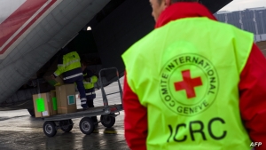جنيف: "انكماش ميزانية المساعدات الإنسانية".. الصليب الأحمر يخفض 1500 وظيفة