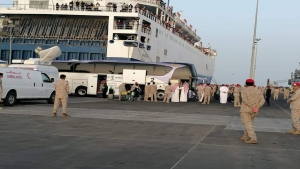 الرياض: وصول 246 من اليمنيين العالقين في السودان إلى جدة السعودية