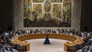 نيويورك: مجلس الأمن يدين الهجمات ضد المدنيين وموظفي الأمم المتحدة بعد تمديد مهمتها السياسية هناك