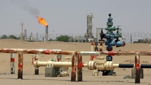 اقتصاد: الأزمات تهدد قطاع النفط والغاز في اليمن.. قد يصل للهاوية