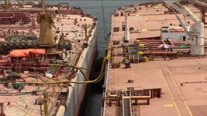 اليمن: اكتمال نقل 60% من مخزون "صافر" النفطي