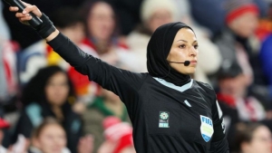 رياضة: هبة سعدية أول حكمة فلسطينية تشارك في نهائيات كأس العالم للسيدات