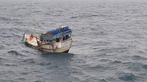 بومباي: العثور على قارب صيد يمني بالقرب من السواحل الهندية
