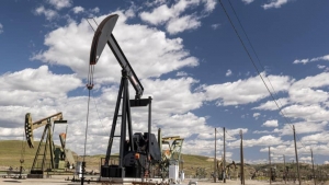 اقتصاد: النفط يغلق على انخفاض بأكثر من 1% عقب بيانات التضخم الأميركية‏